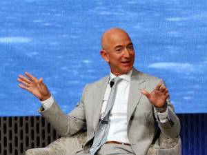 ಜಗತ್ತಿನ ಅತ್ಯಂತ ಶ್ರೀಮಂತರು ಕೊರೊನಾಗೆ ಕಳೆದುಕೊಂಡಿದ್ದೆಷ್ಟು?